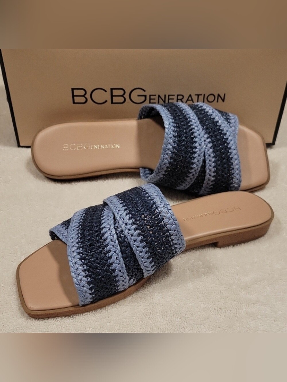 BCBGeneration Lileen Sandals, NWT